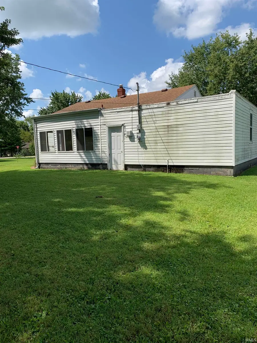 208 N Biltmore Avenue, Muncie, IN 47303 - #3