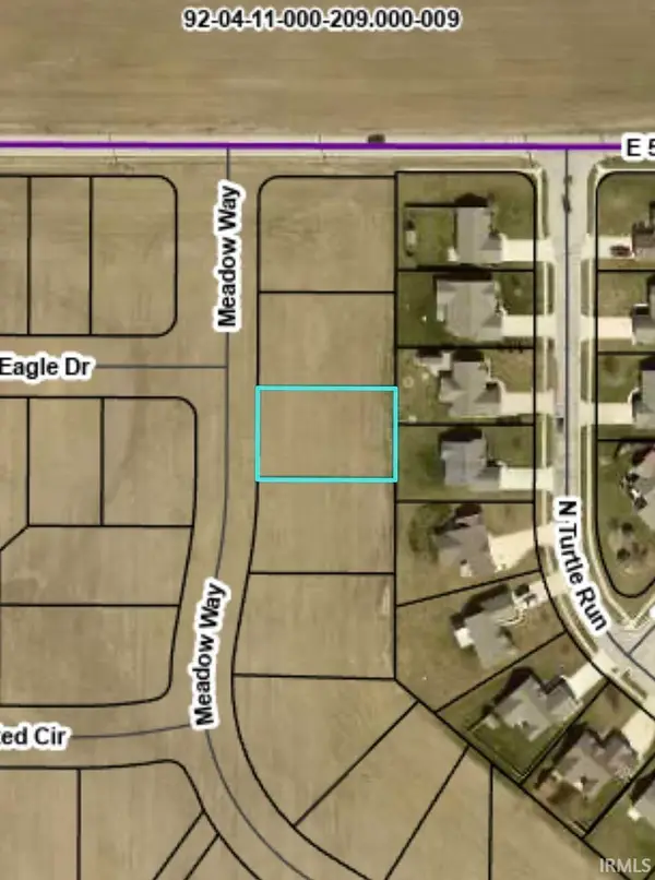 982 Meadow Way, Churubusco, IN 46723
