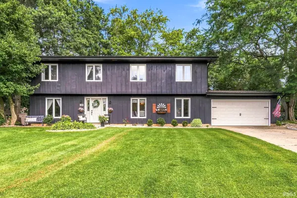 1301 Norwich Court, South Bend, IN 46614