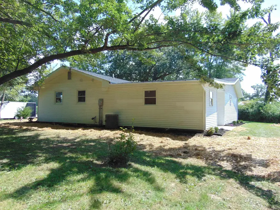8140 SE Jeff Road, Warren, IN 46792 - #3