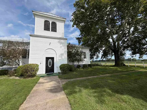 4353 S State Road 3 Road, Hartford City, IN 47348