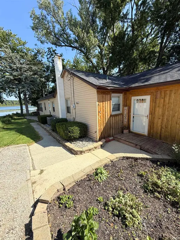 3245 E Colony Avenue, Columbia City, IN 46725