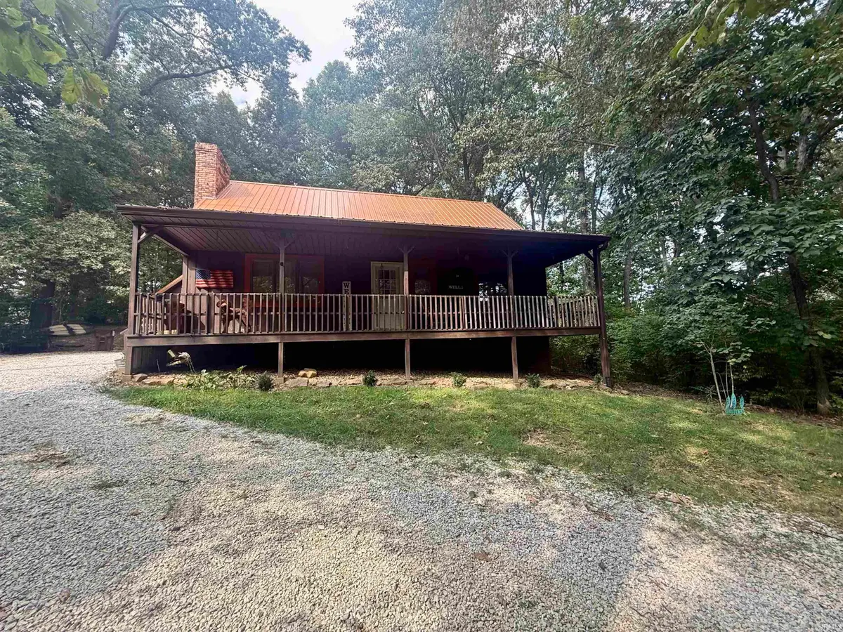 1349 Bellgrade Avenue, Loogootee, IN 47553 - #1