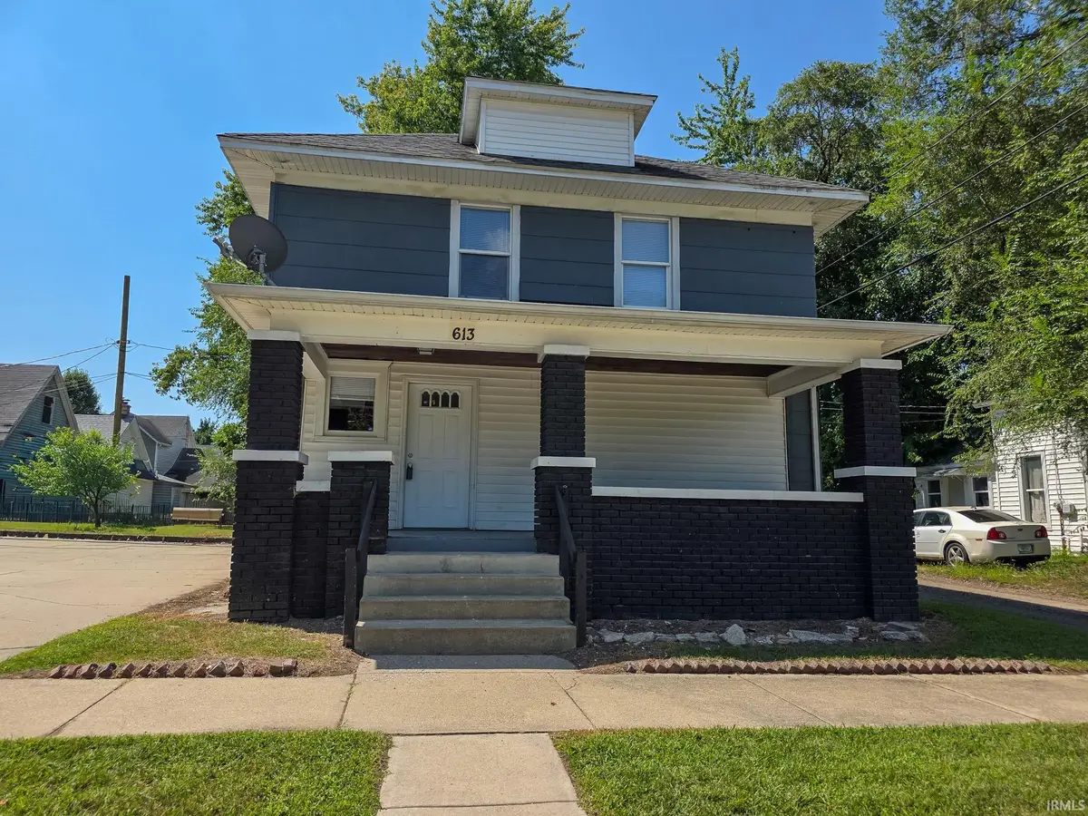 613 S Ninth Street, Elkhart, IN 46516 - #1