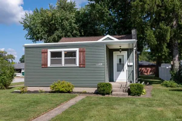 214 Virginia Street, Mishawaka, IN 46544