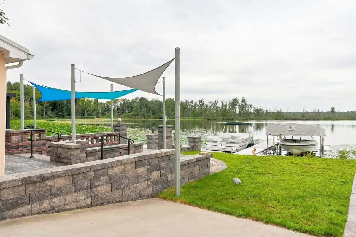 274 W Waldron Lake Drive, Wawaka, IN 46794 - #1