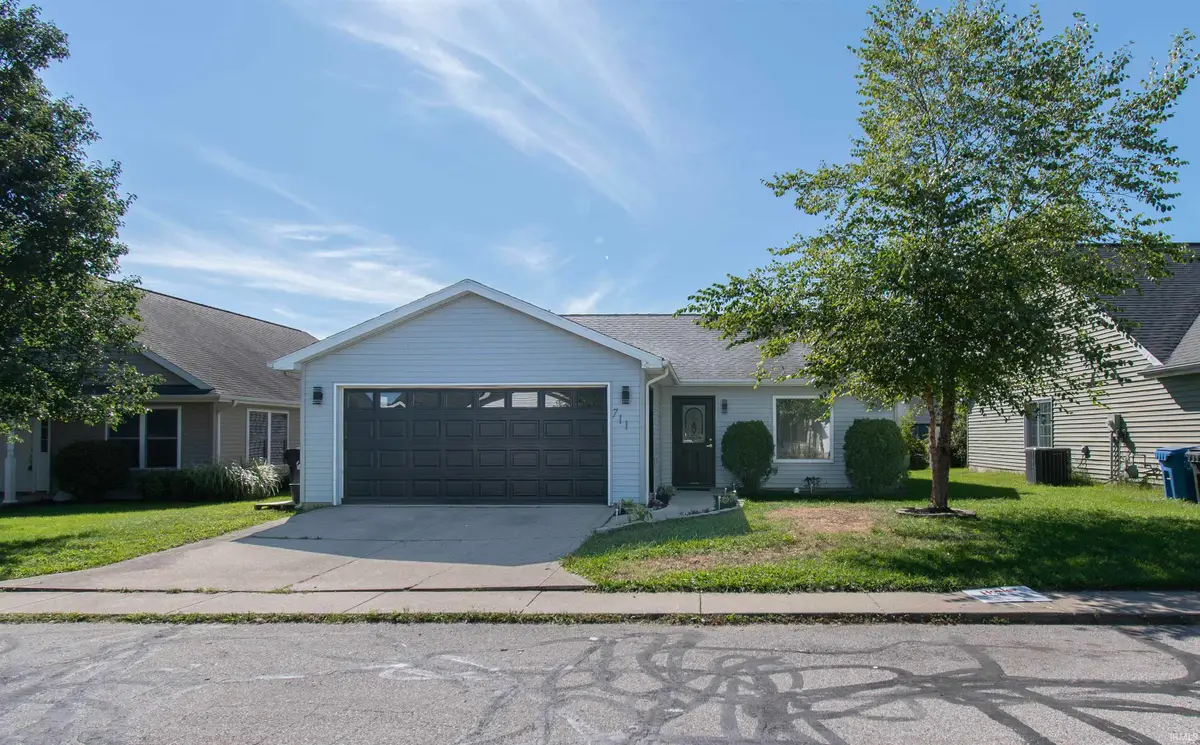 711 Burke Street, Columbia City, IN 46725 - #1
