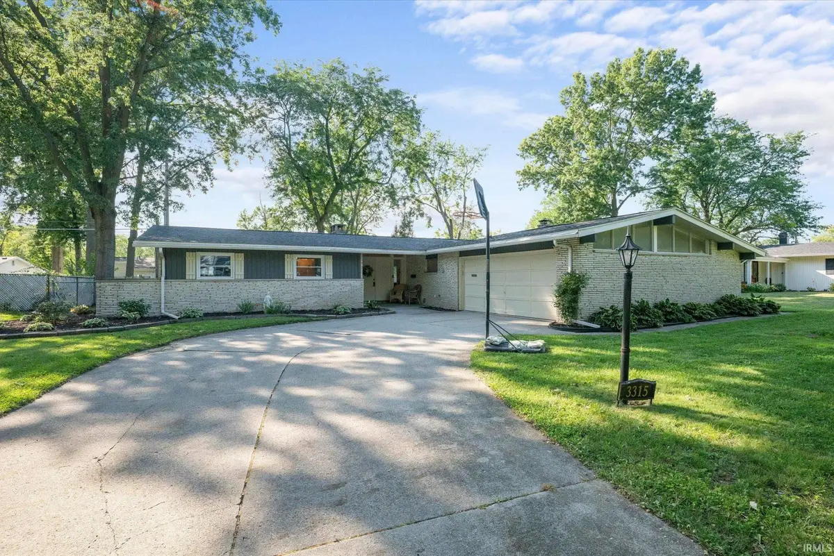 3315 Chancellor Drive, Fort Wayne, IN 46815 - #1