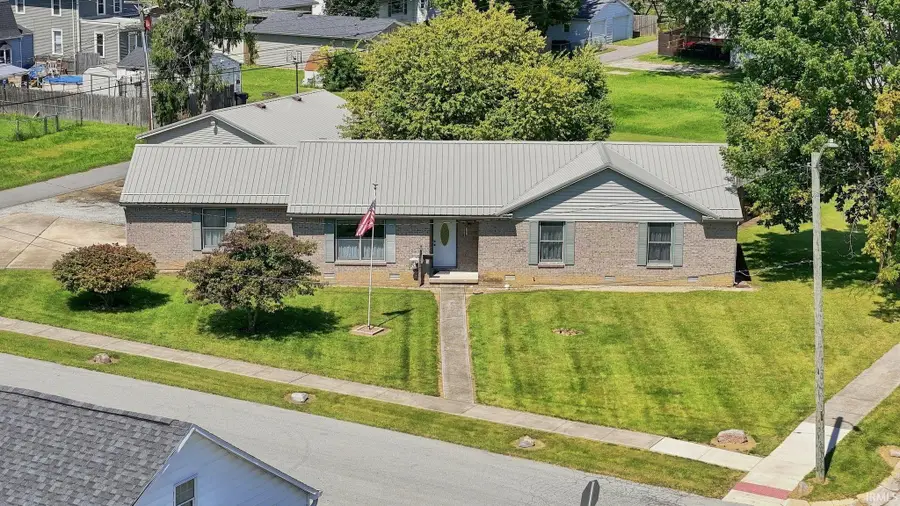 1310 Swan Street, Huntington, IN 46750 - #2