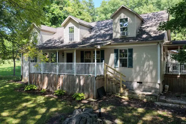 984 NE Main Street, Paoli, IN 47454