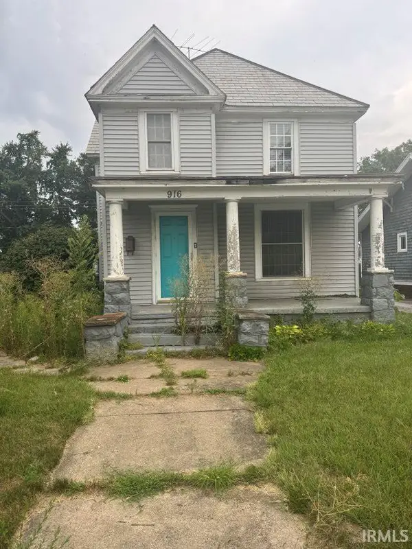 916 E Beardsley Avenue, Elkhart, IN 46514