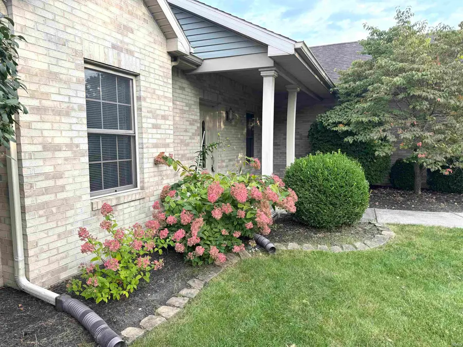 1308 N Benton Road, Muncie, IN 47304 - #2