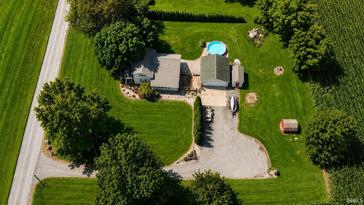 2492 W 250 S, Warsaw, IN 46580 - #1