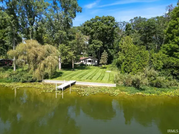676 S Lakeshore Drive, Kimmell, IN 46760