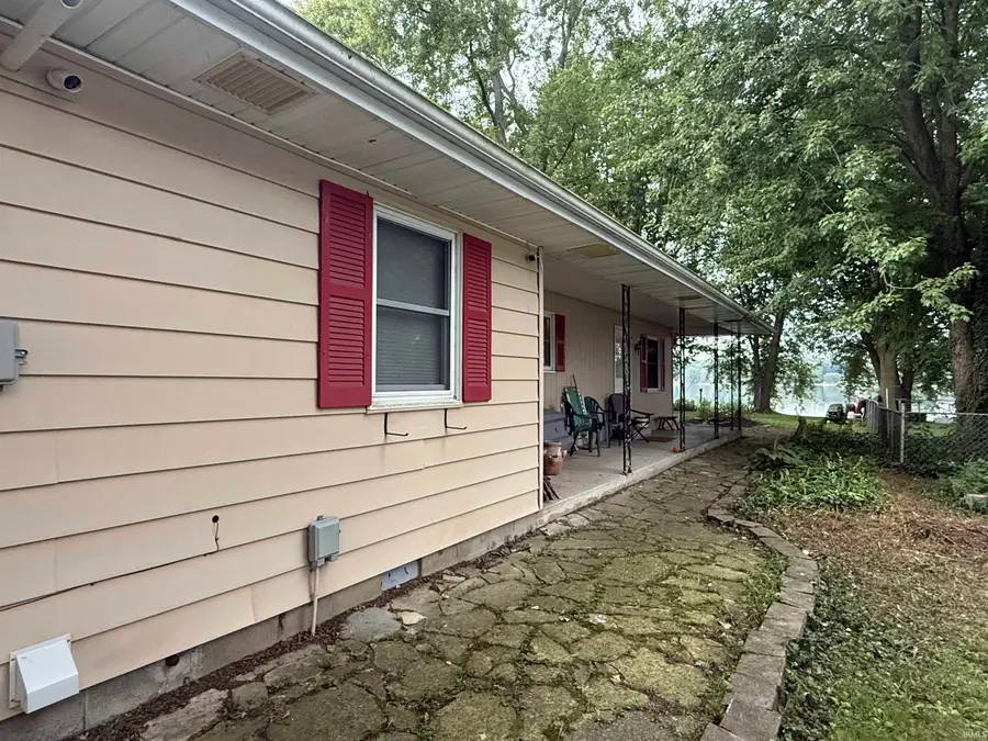 1360 S 525 E, Lagrange, IN 46761 - #2
