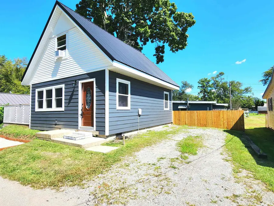 0707 S Oakwood Drive, Cromwell, IN 46732 - #3