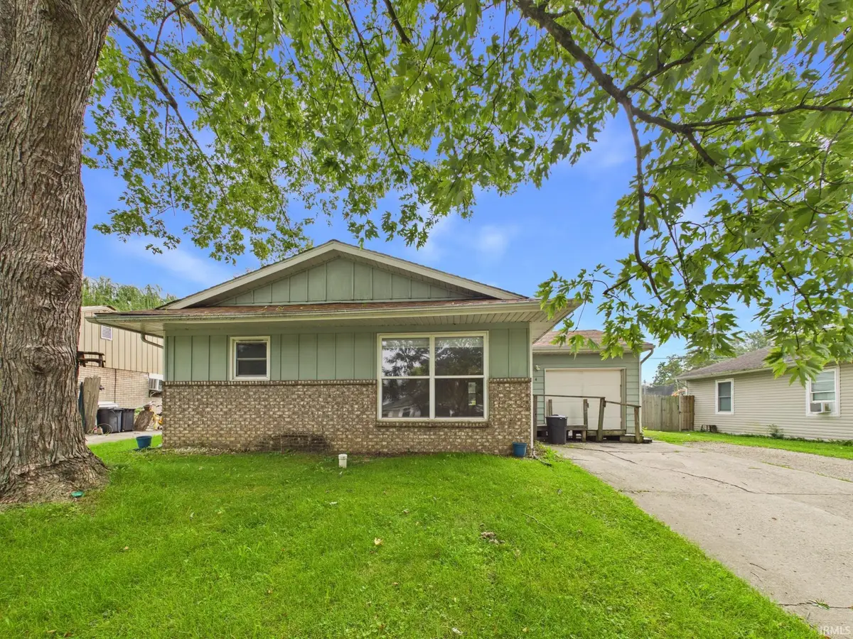 4 White Oak Court, Hartford City, IN 47348 - #1