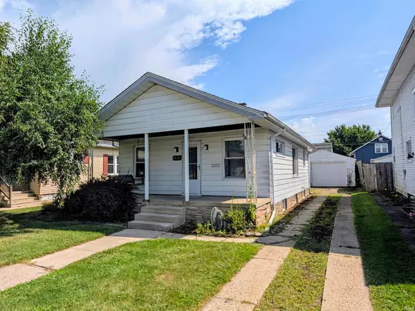 418 N State Street, Mishawaka, IN 46544