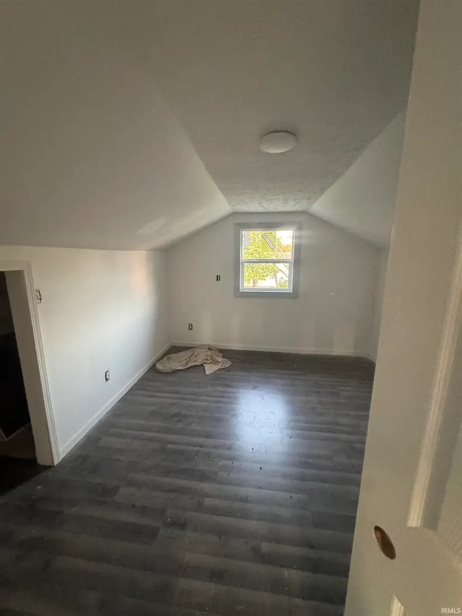 1424 E Highland Avenue, Muncie, IN 47303 - #3