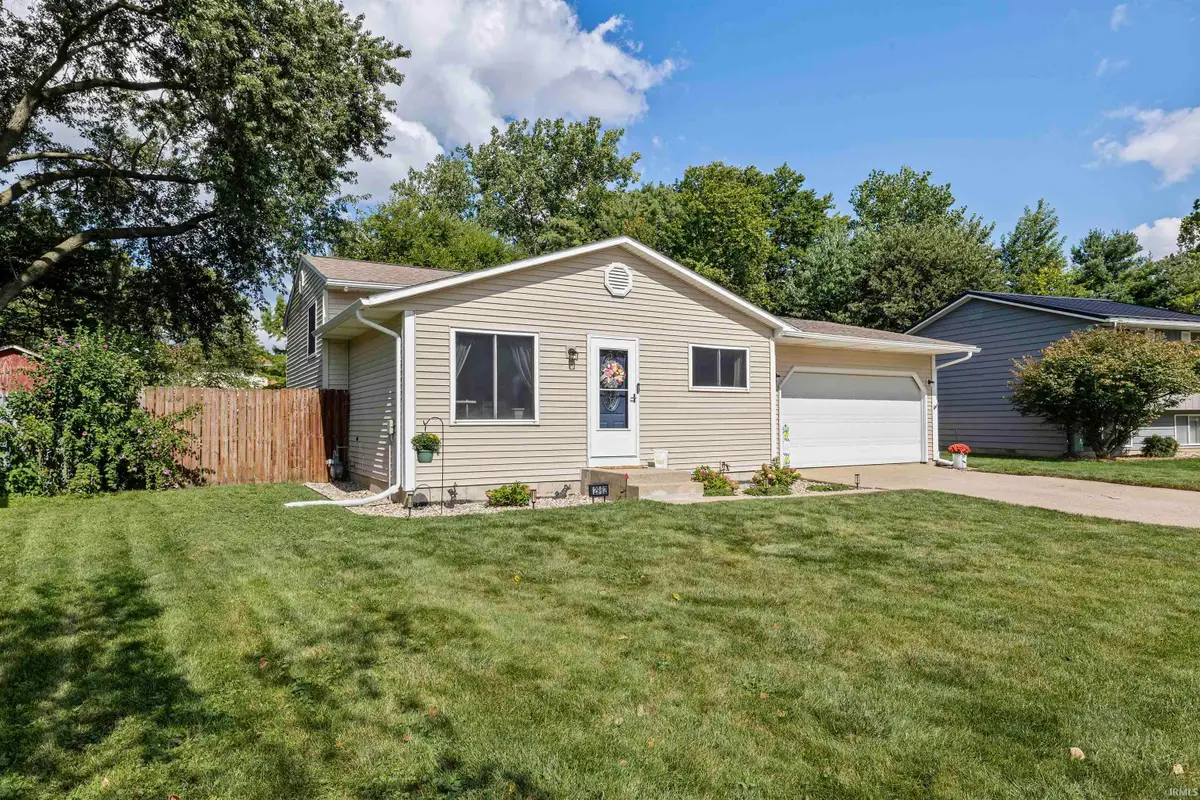 2962 Providence Drive, Mishawaka, IN 46544 - #1