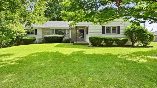 3198 S Crestview Drive, New Castle, IN 47362