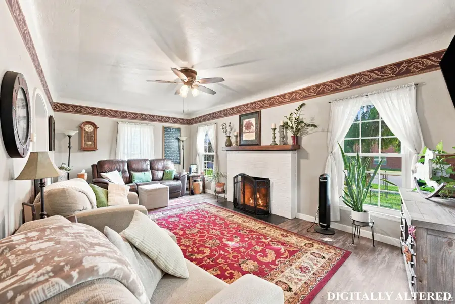 400 S Britton Street, Garrett, IN 46738 - #3