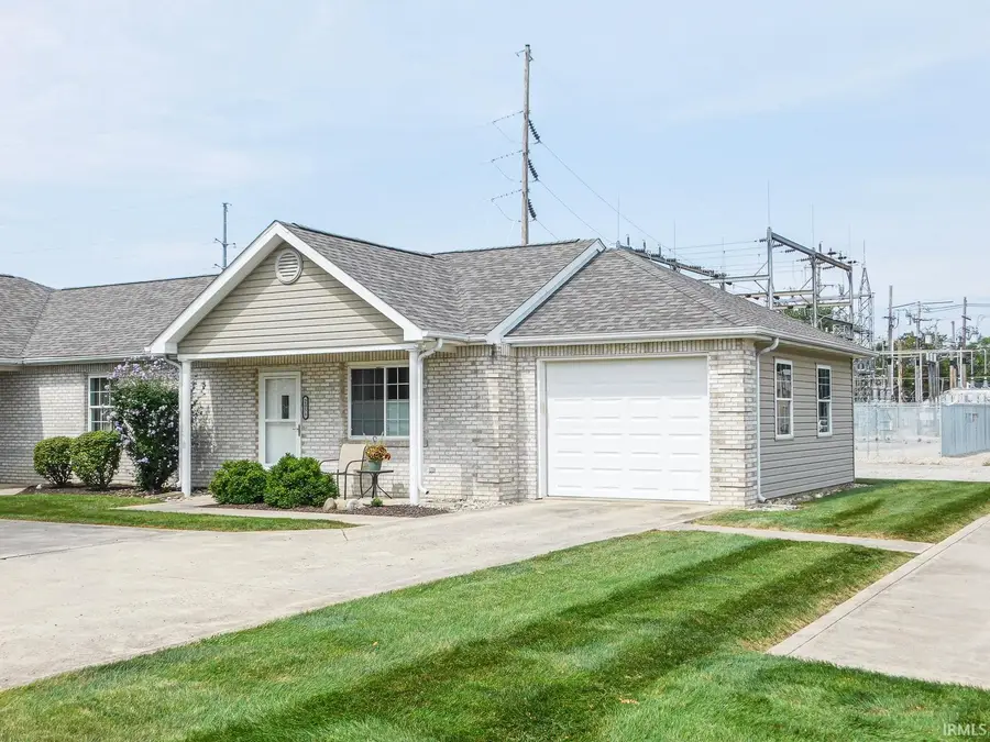 205 W Spring Street #A, Bluffton, IN 46714 - #2