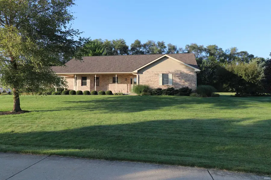 1681 E Garnett Drive, Frankfort, IN 46041 - #2
