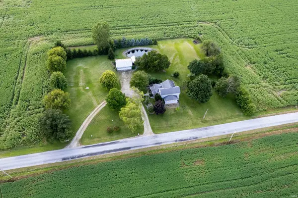 11070 N 100 E Road, Roanoke, IN 46783