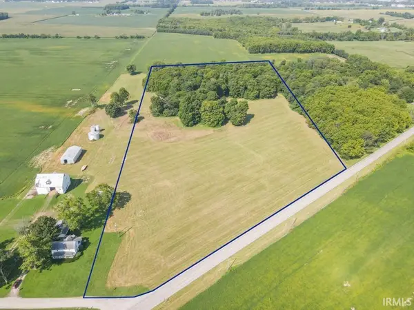 34** E Dublin Pike, New Castle, IN 47362