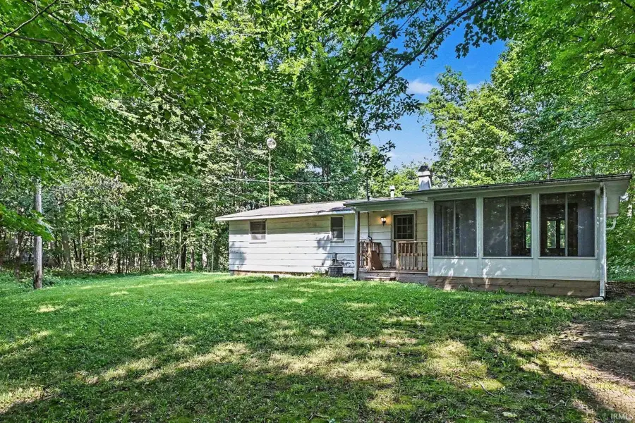 3089 E 100 N Road, Warsaw, IN 46582 - #3