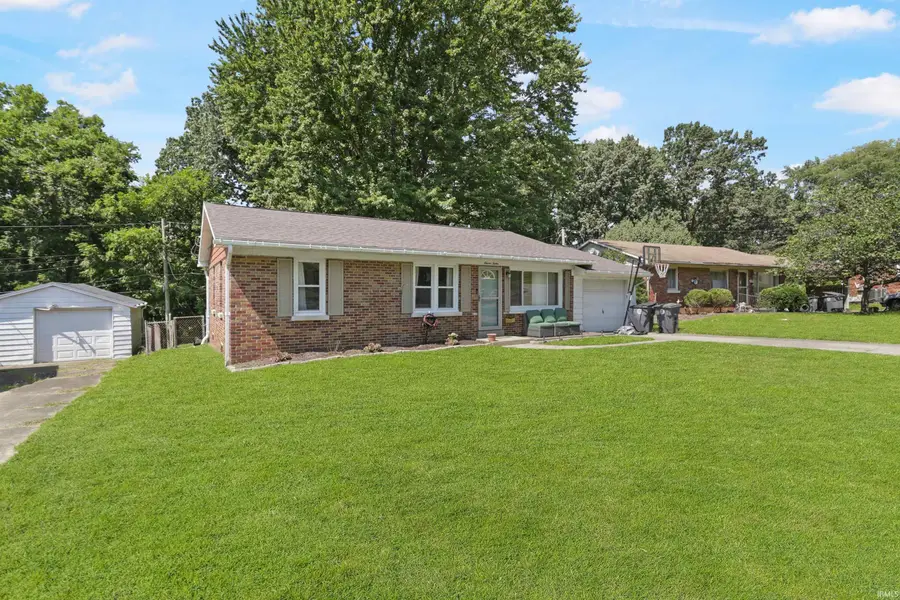 1112 N Helfrich Avenue, Evansville, IN 47720 - #2