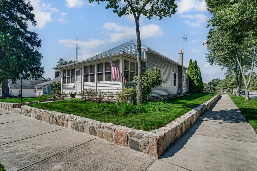 471 Lake Street, Culver, IN 46511 - #2