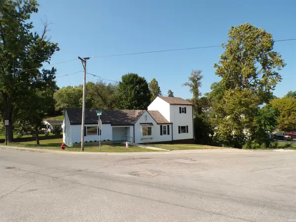 215 N Oak Street, Paoli, IN 47454