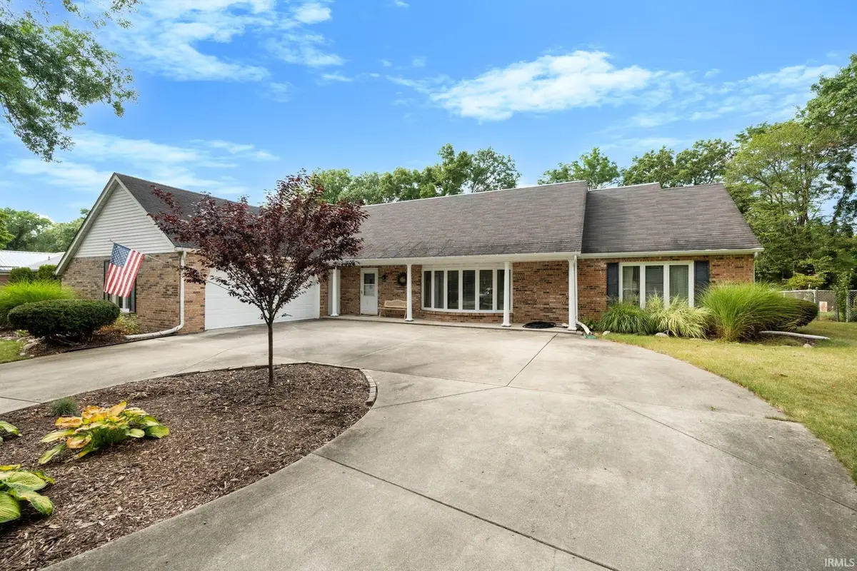 15669 Hearthstone Drive, Mishawaka, IN 46545 - #1