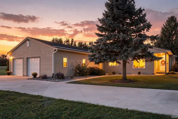 2925 W Buckles Road, Columbia City, IN 46725
