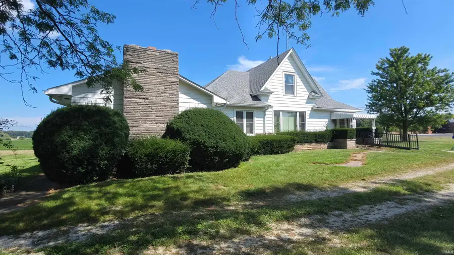 533 W Us 24 Highway, Reynolds, IN 47980 - #2
