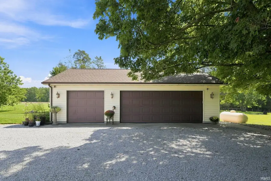 11722 N River Road, New Haven, IN 46774 - #3
