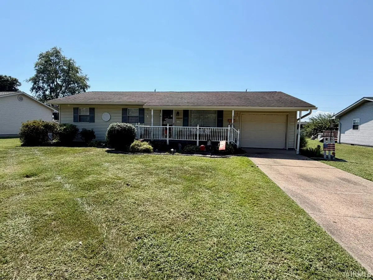2200 W Buena Vista Road, Evansville, IN 47720 - #1