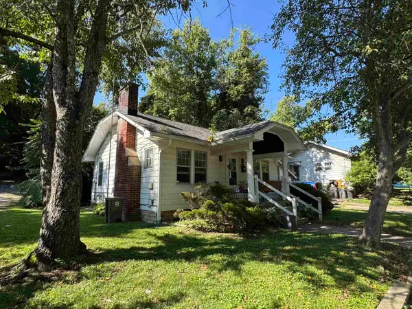 110 E 12th Street, Bloomington, IN 47408