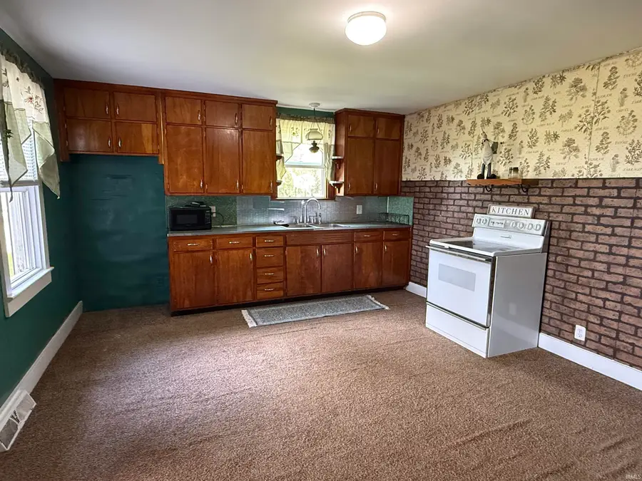 11256 N 450 E, Syracuse, IN 46567 - #3