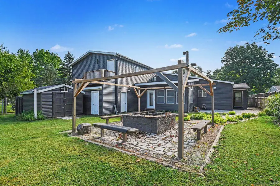 2827 Edwardsburg Avenue, Elkhart, IN 46514 - #2