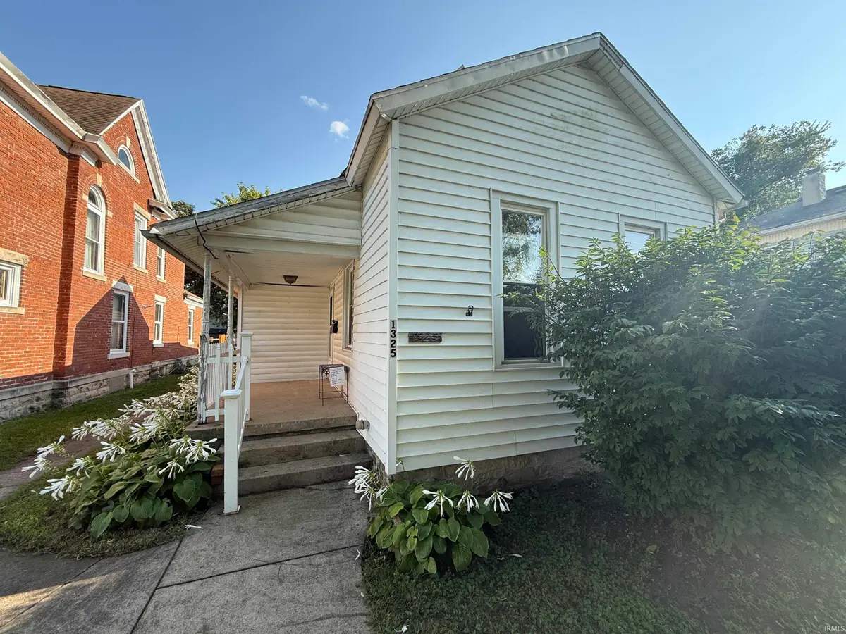 1325 E Market Street, Logansport, IN 46947 - #1