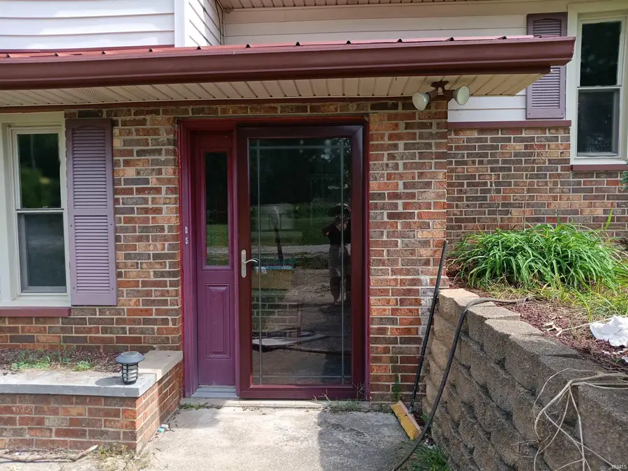 8141 Wheeling Pike, Jonesboro, IN 46938 - #2