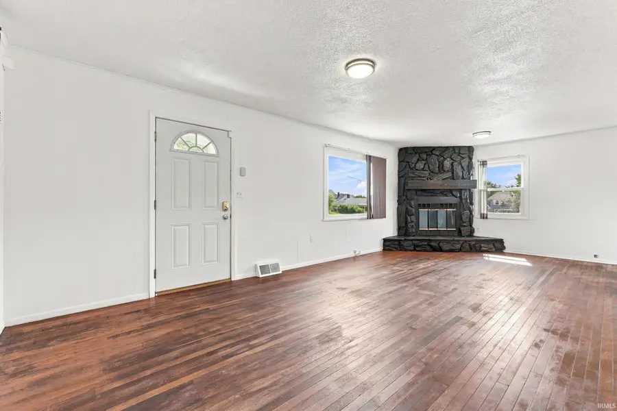 1901 Poinsette Drive, Fort Wayne, IN 46808 - #3