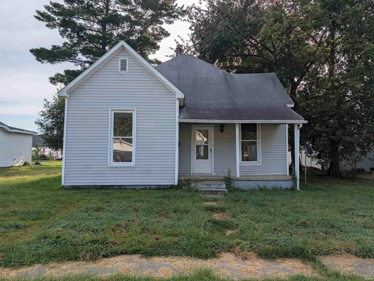 717 S Durbin Street, Bicknell, IN 47512 - #1