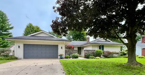 54530 Saddlebrook Crossing, Elkhart, IN 46514
