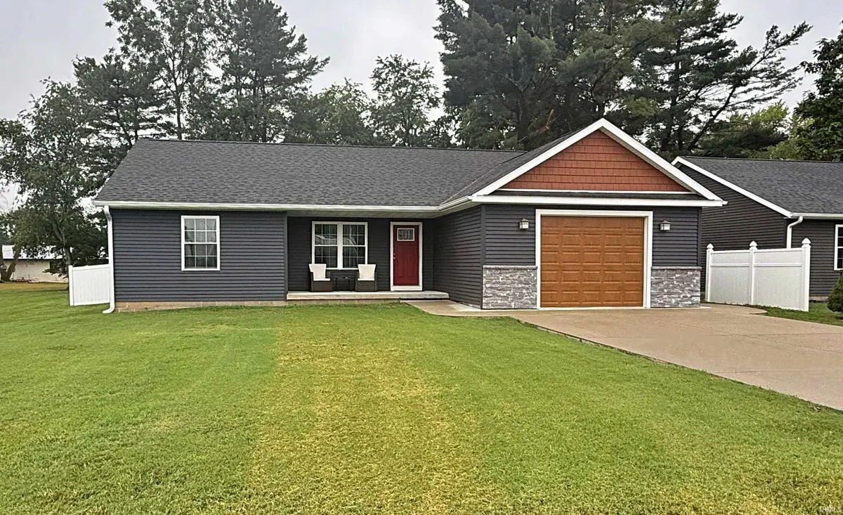 907 Longfellow Drive, Washington, IN 47501 - #1