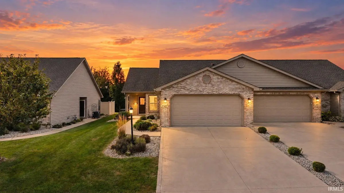 457 Kings Crossing, Huntington, IN 46750 - #1