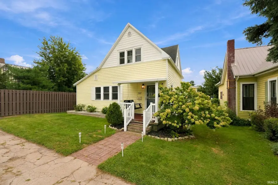 157 W Maple Street, Wabash, IN 46992 - #2